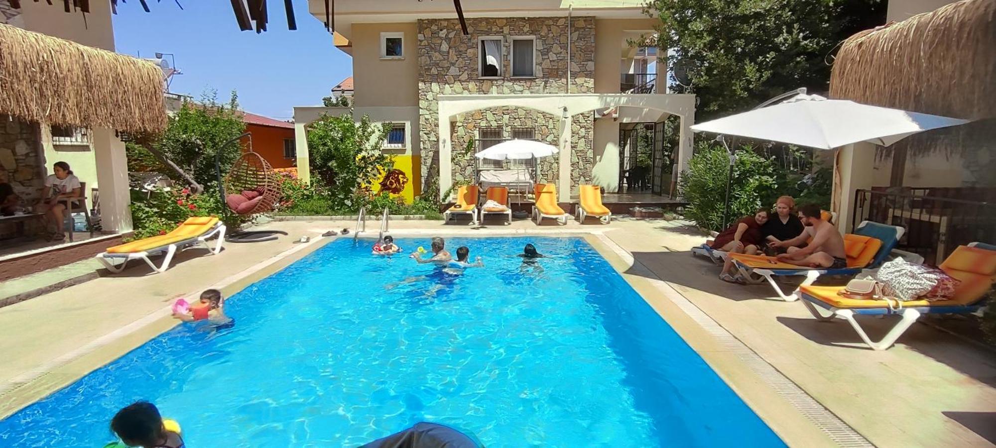 Cileks Apart Otel Fethiye Exterior foto